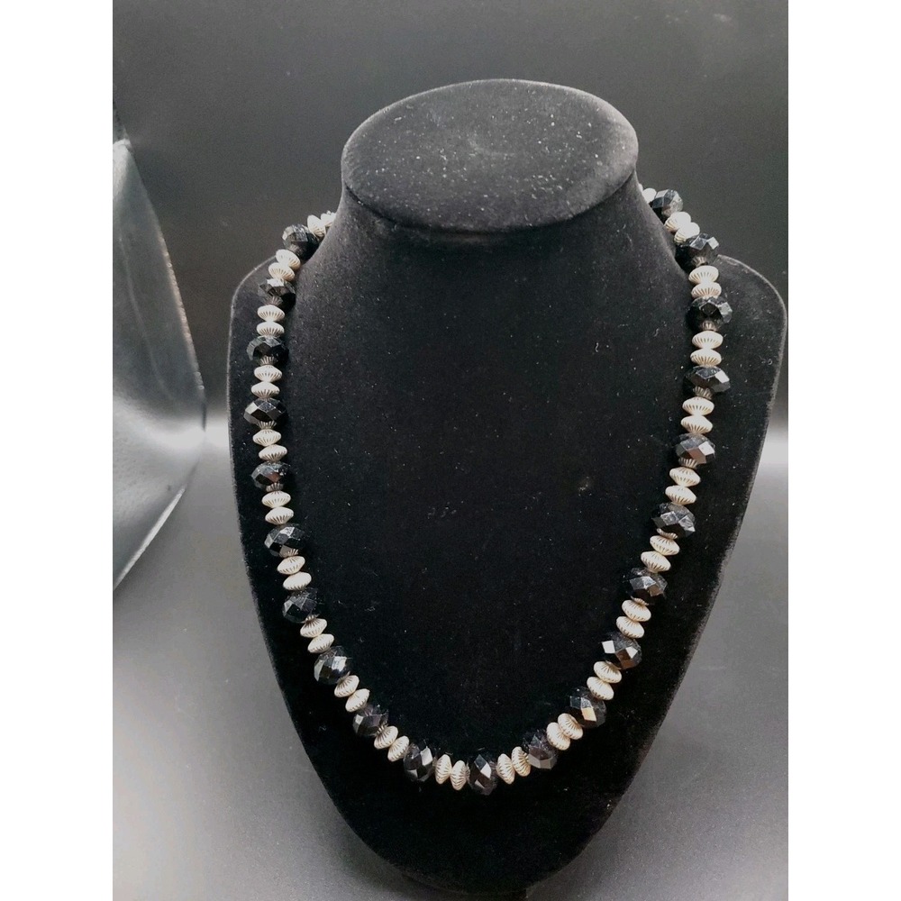 20" Black Cut‎ Glass And Silvertoned Beaded Necklace